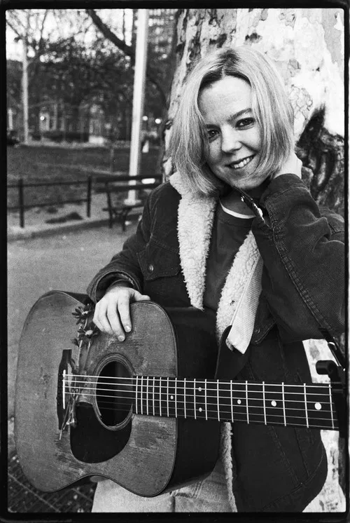 Mary Lou Lord profile