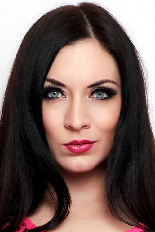 Dani Thompson profile