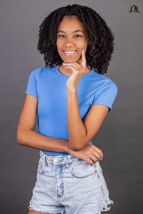 Milena Pinheiro profile