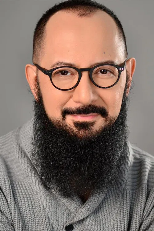 Álvaro Cueva profile