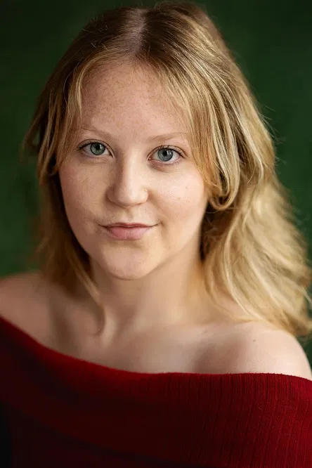 Katie Dobbins profile