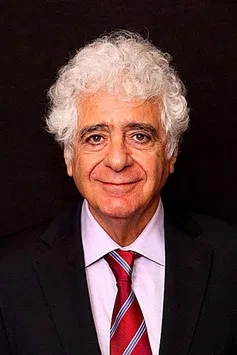 Loris Tjeknavorian profile