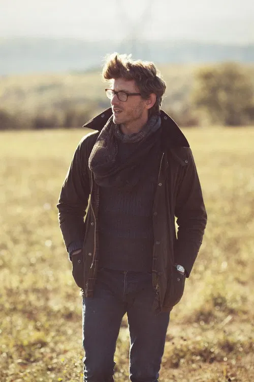 Andrew Steggall profile