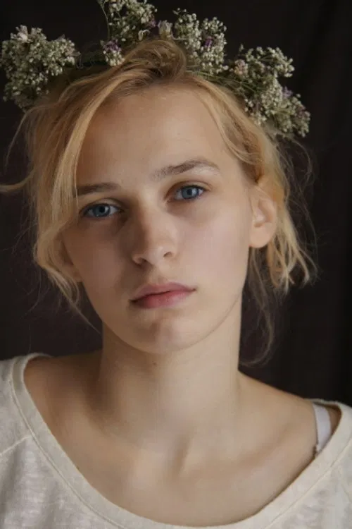 Daphné Dumons profile