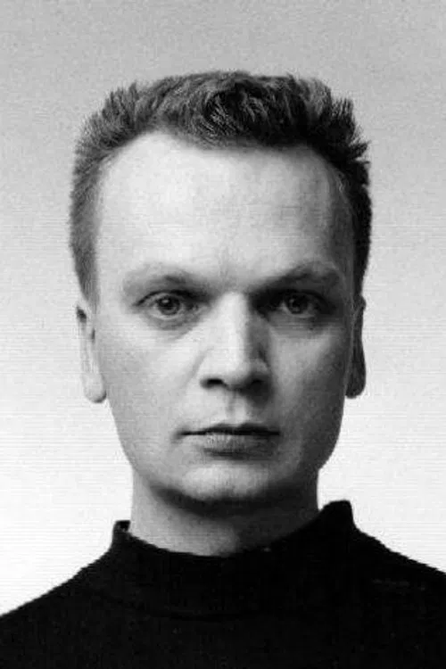 Grzegorz Ciechowski profile