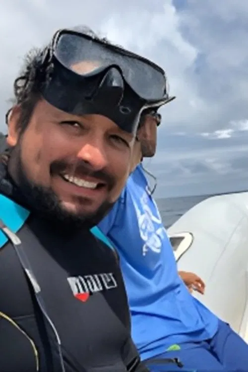 Kenneth Mora Mendoza profile