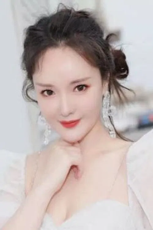 Huang Yuntong profile