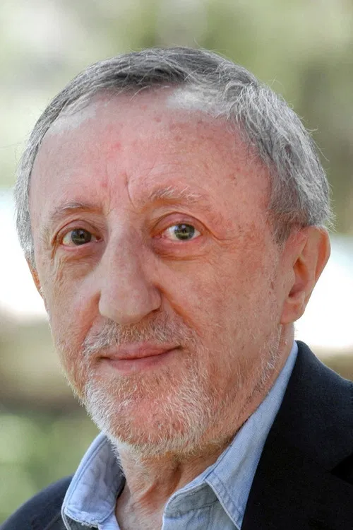 Carlo Delle Piane profile