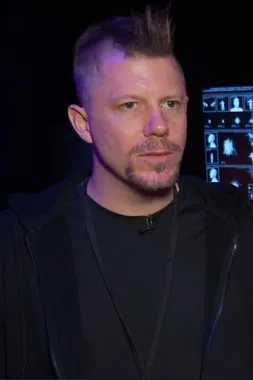 Linus Neumann profile