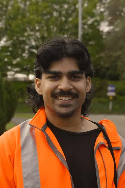 Haris Khawaja profile