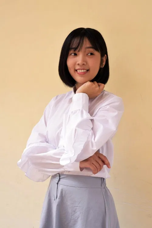 Thùy Linh profile