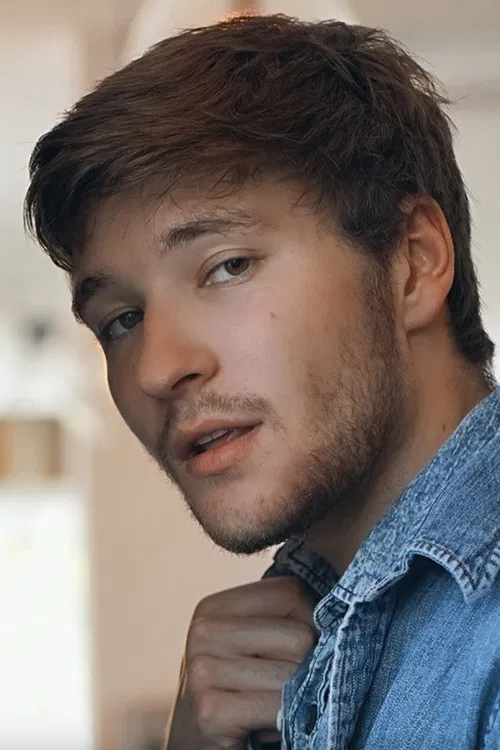 Vasili Loparnos profile