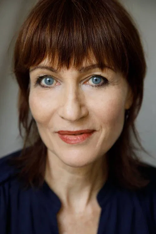 Rhondda Findleton profile