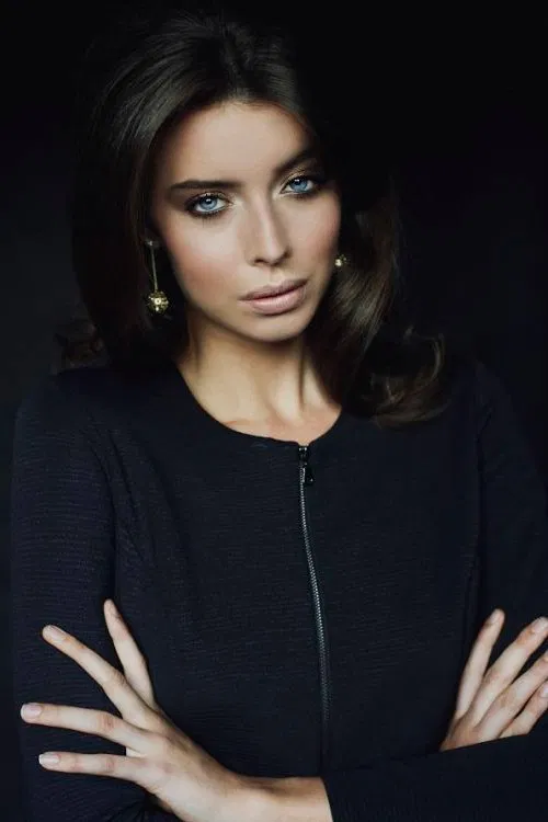 Roxanna Dunlop profile