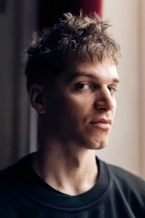 Zsombor Kövesi profile