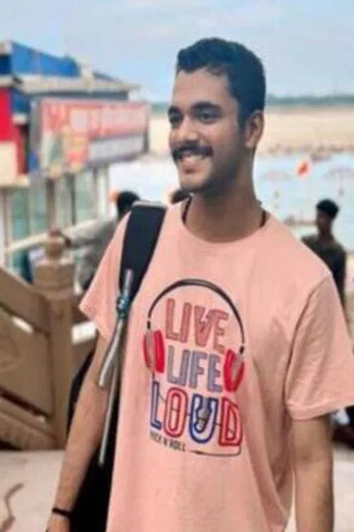 Vinayak Singh Oberoi profile