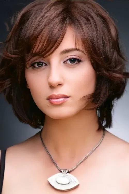 Caroline Khalil profile