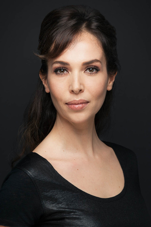 Esra Ronabar profile