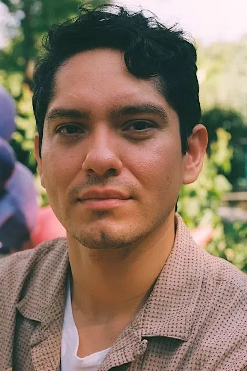 Carlos Estrada profile