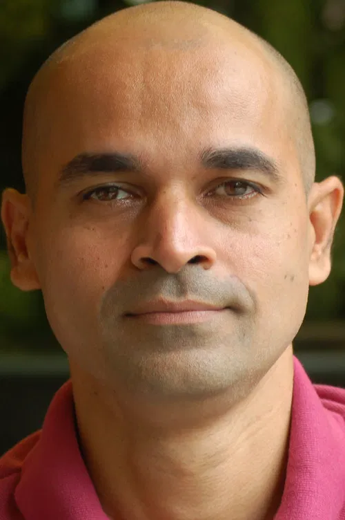 Paresh Mokashi profile