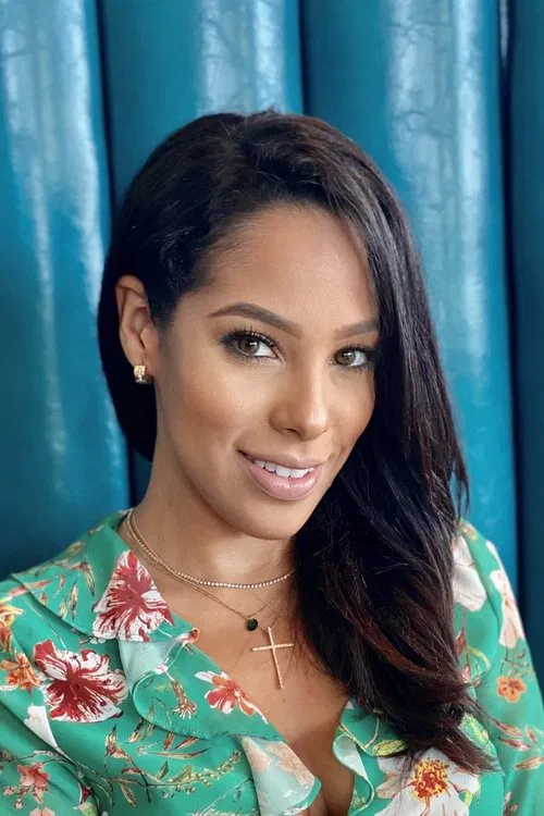 Julitza Berberena profile