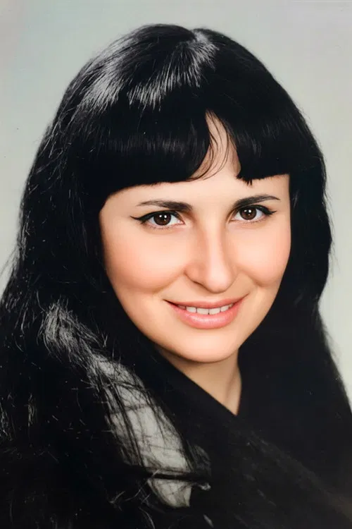 Meral Kurtuluş profile