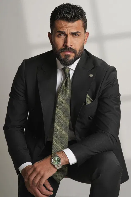 Saif Al-Shareef profile