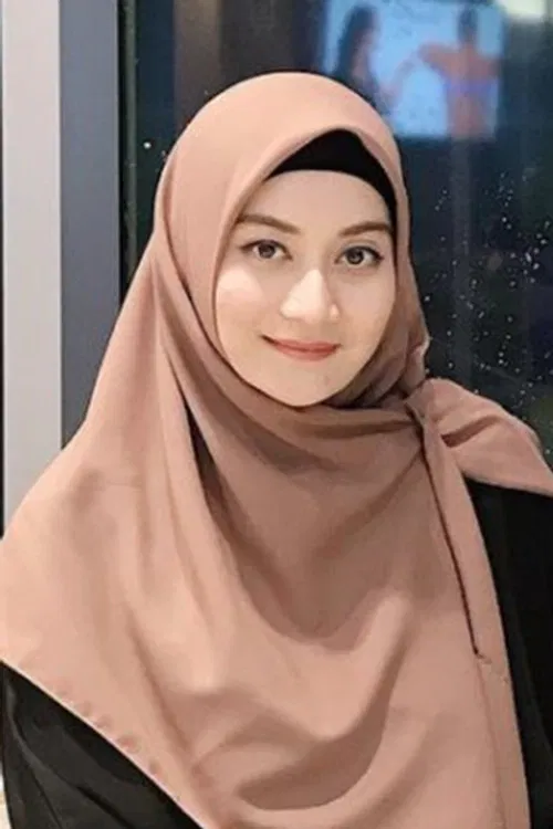Ayu Pratiwi profile