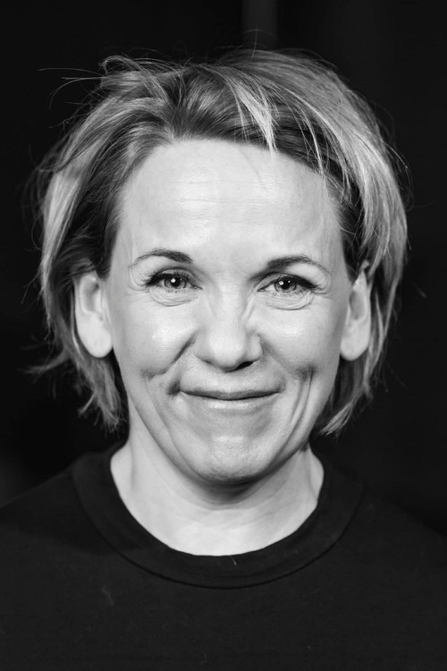 Suzanne Paalgard profile