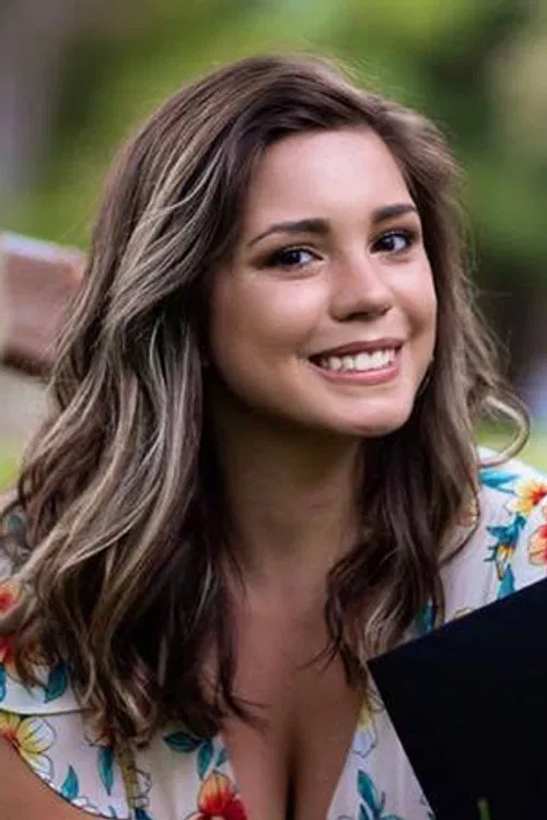 Ana Plumberg profile