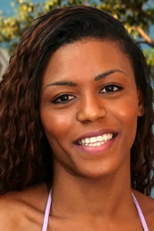 Viviane Silva profile