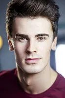 Lloyd Davies profile