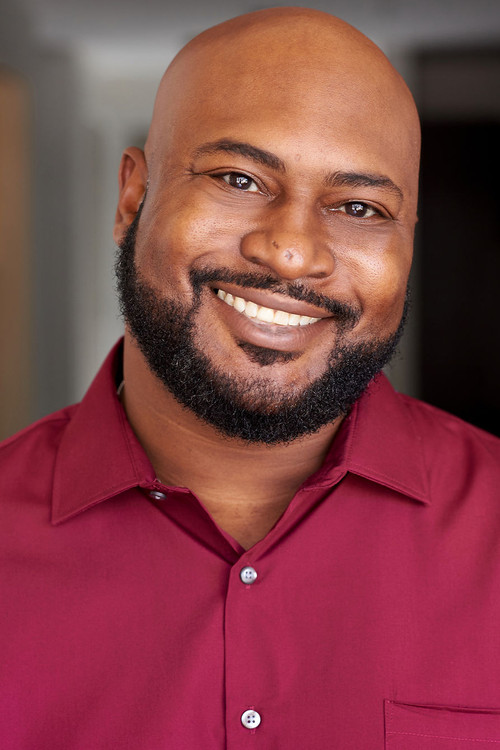 Benét Embry profile