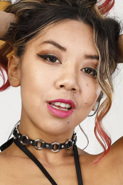 Kimberly Chi profile