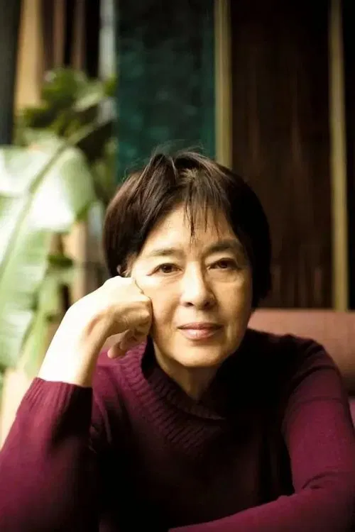 Huang Shuqin profile