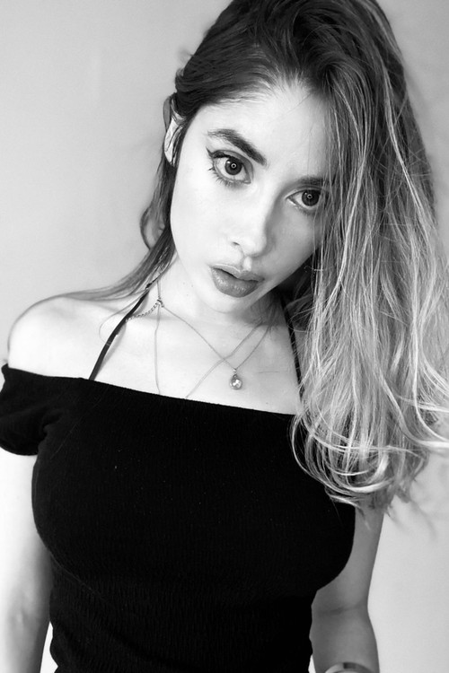 Grecia Monroc profile