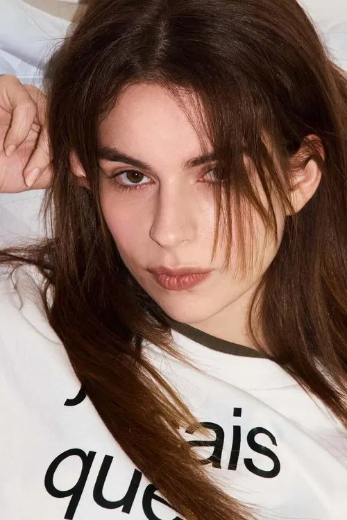 Adèle Castillon profile