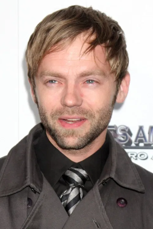 Esteban Powell profile