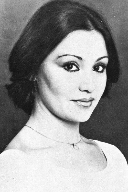 Adriana Russo profile