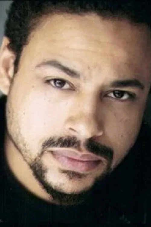 Kimani Ray Smith profile