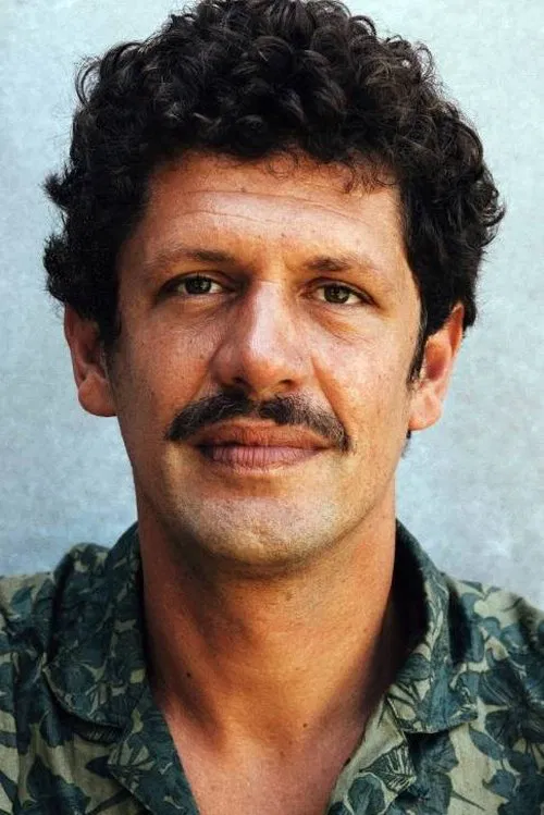 Régis Vallée profile