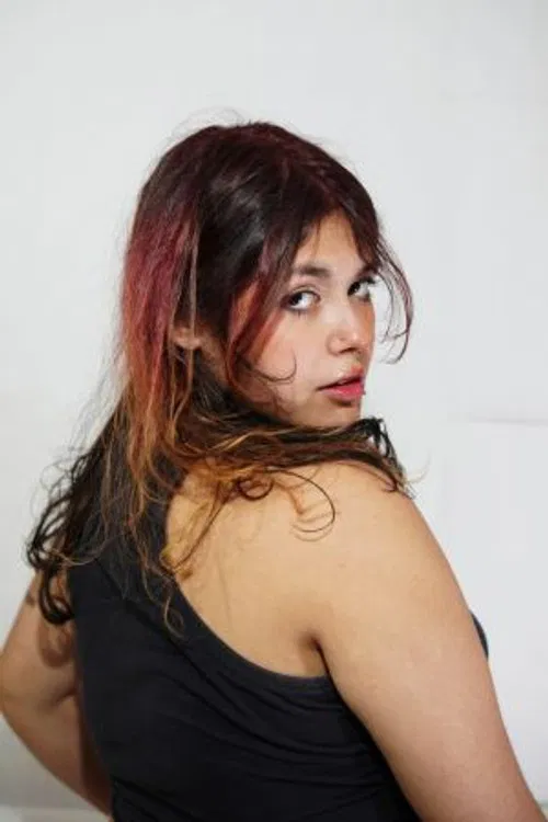 Jhulia Evelyn profile