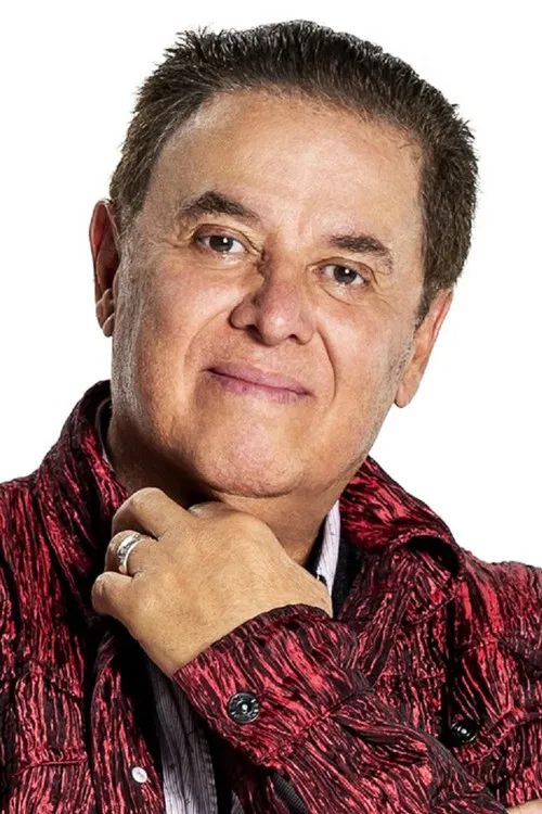 Mario Bezares profile