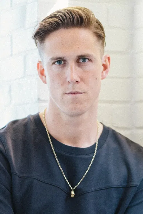 Robert Ackroyd profile