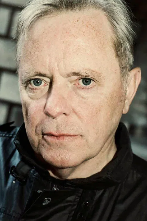 Bernard Sumner profile