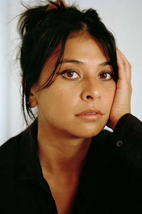 Isabelle Deluce profile