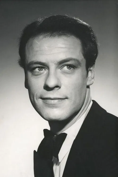 William Rosenberg profile