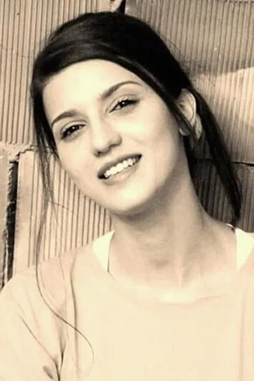 Duyğu Dəvəli profile