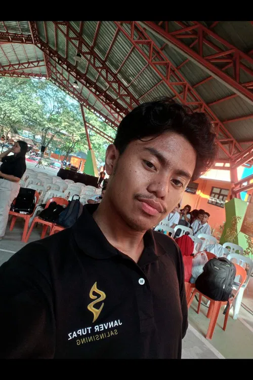 Janver Tupas profile