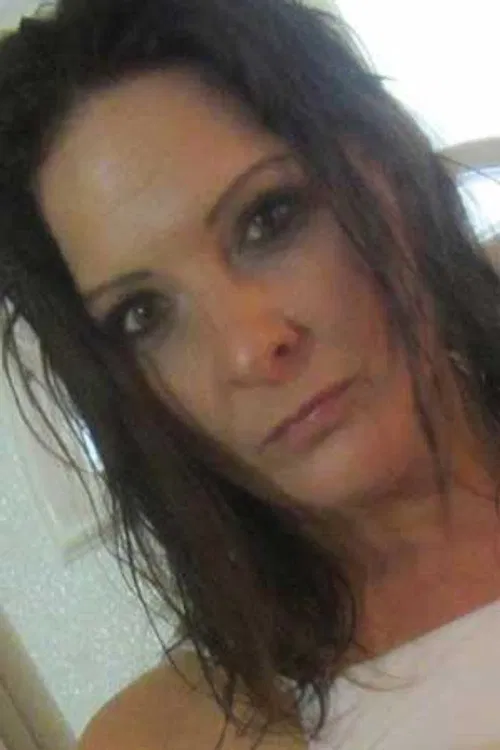 Erika Faith Lindbloom profile